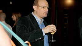 Kézről kézre bemutató